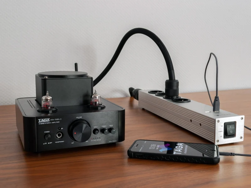 TAGA HARMONY PF-400USB