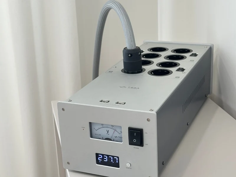 TAGA HARMONY PC-8000DC