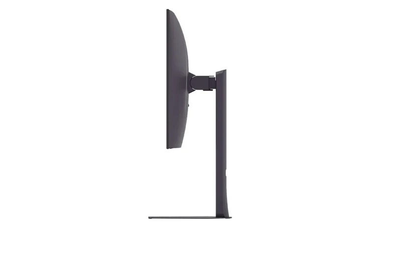 LG UltraGear OLED 32GX870B-B