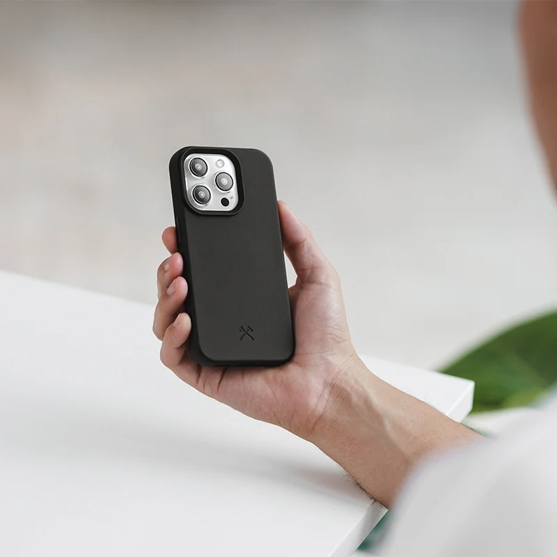 Étui pour iPhone 16 Pro Durable MagSafe