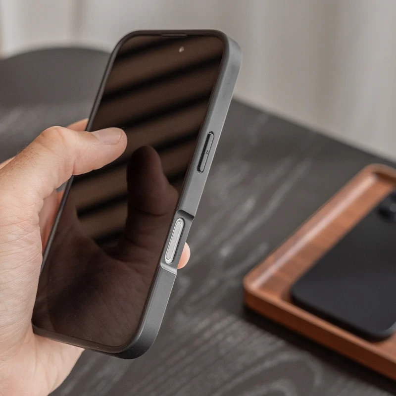 Étui iPhone 17 Noix avec MagSafe