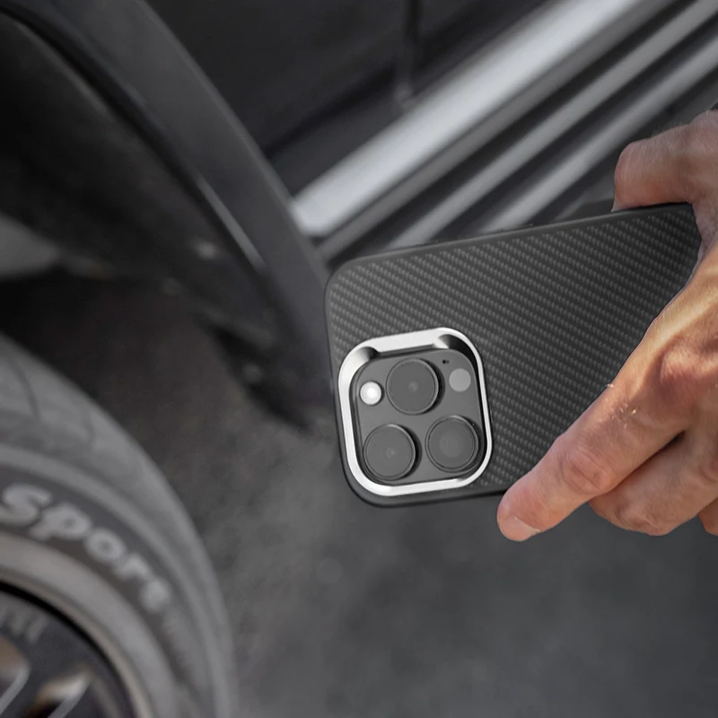iPhone 16 Pro Max Carbon Case avec MagSafe
