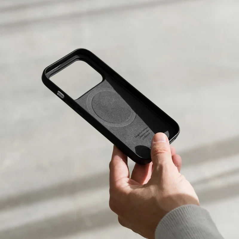 Étui en cuir vegan pour iPhone 18 Pro Max