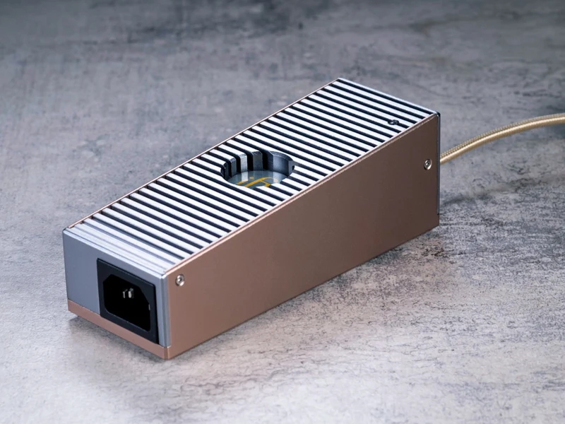 iFi Audio iPOWER Elite 12V