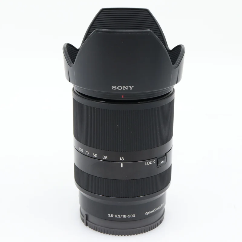 Sony E 18-200mm f/3.5-6.3 OSS LE occasion
