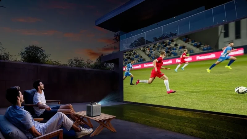Soundcore Nebula Cosmos 4K SE + Mallette de transport