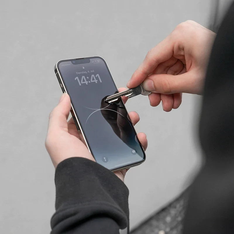 Verre blindé 2.5D (2 pièces) - iPhone 15 Pro Max