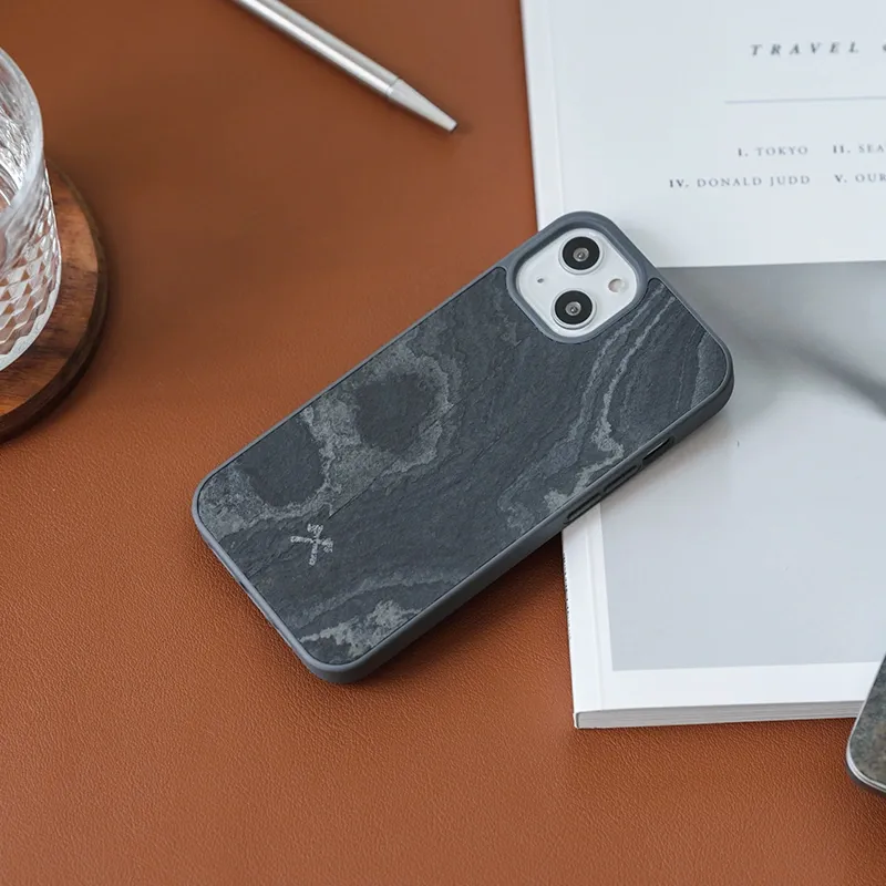 Étui iPhone 15 pierre