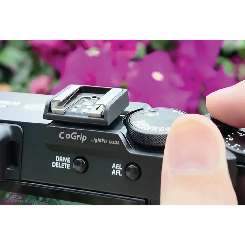 LightPix Labs CoGrip for Fujifilm X-E5 - Silver
