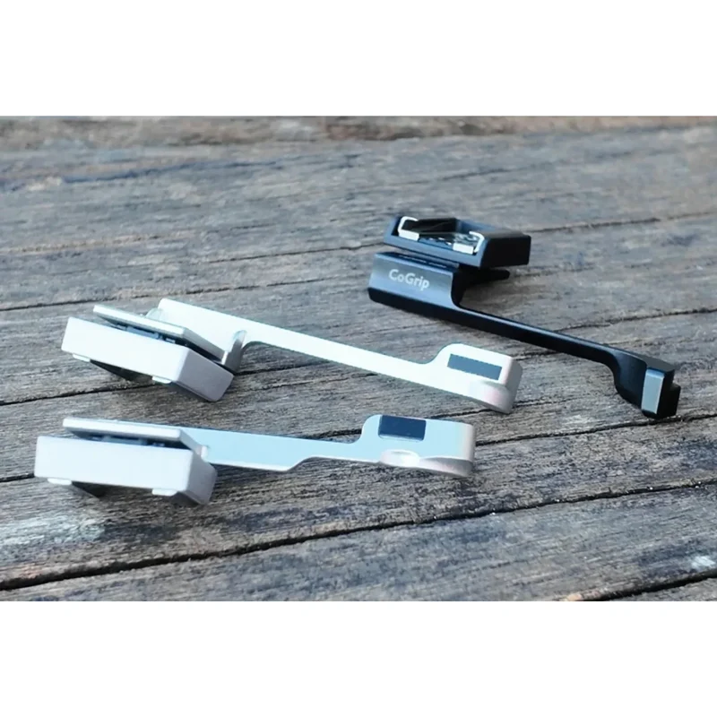 LightPix Labs CoGrip for Fujifilm X100VI - Silver