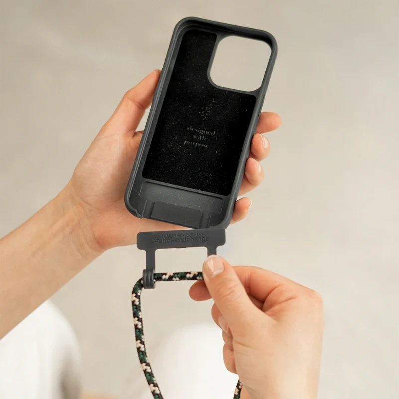 iPhone 15 Plus Chaîne pour téléphone portable Amovible