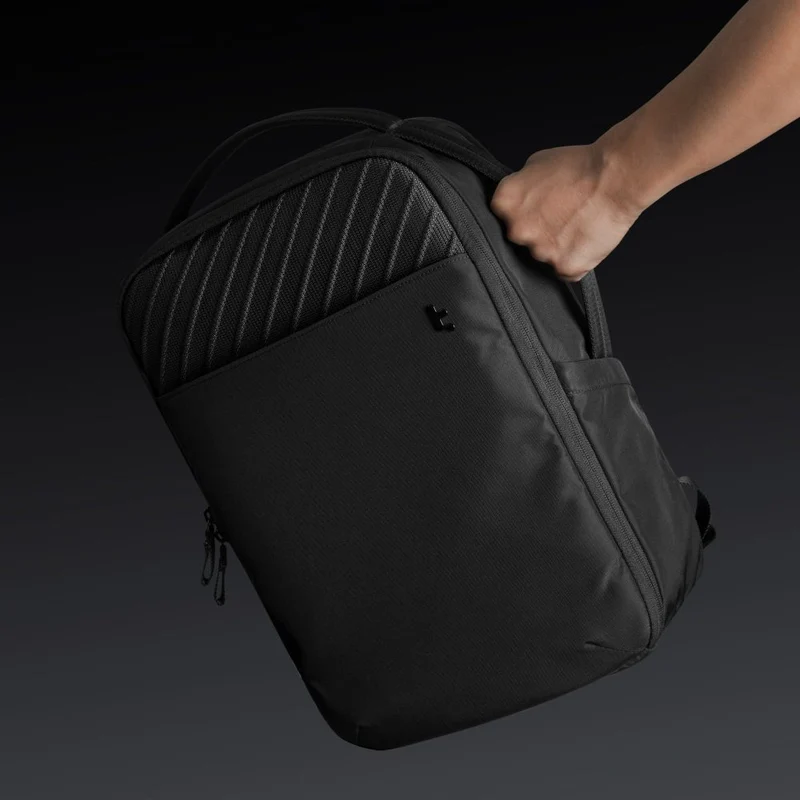 Tomtoc Voyage-T50 Sac à dos pour ordinateur portable, noir