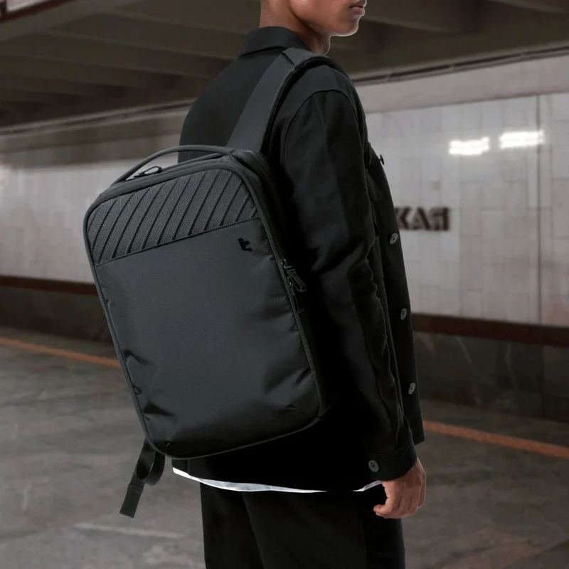 Tomtoc Voyage-T50 Sac à dos pour ordinateur portable, noir
