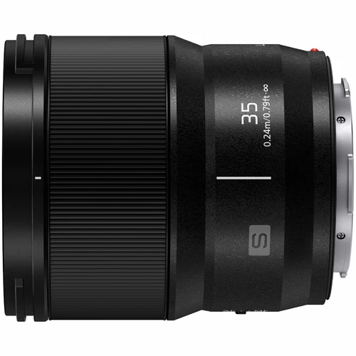 Panasonic Lumix DC-S5 IIX Boîtier + Lumix S 20-60mm f/3.5-5.6 + Lumix S 35mm f/1.8