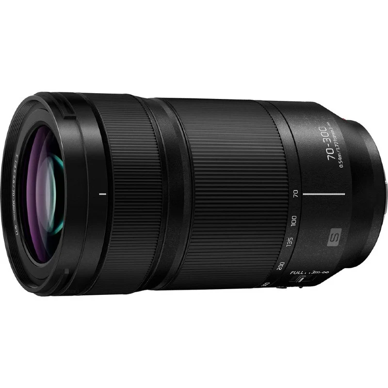 Panasonic Lumix DC-S5 II + Lumix S 70-300mm f/4.5-5.6 Macro OIS