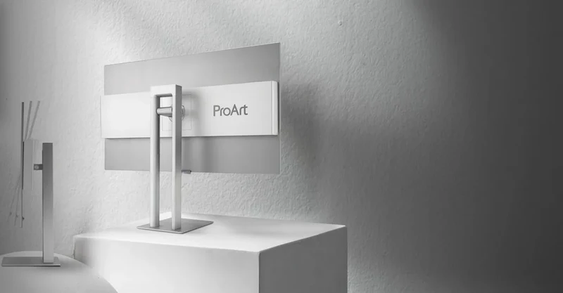 Asus ProArt Display OLED PA32UCDM