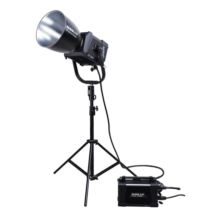 Nanlux Evoke 2400 Bi-colour Spot Light avec réflecteur à 45 degrés