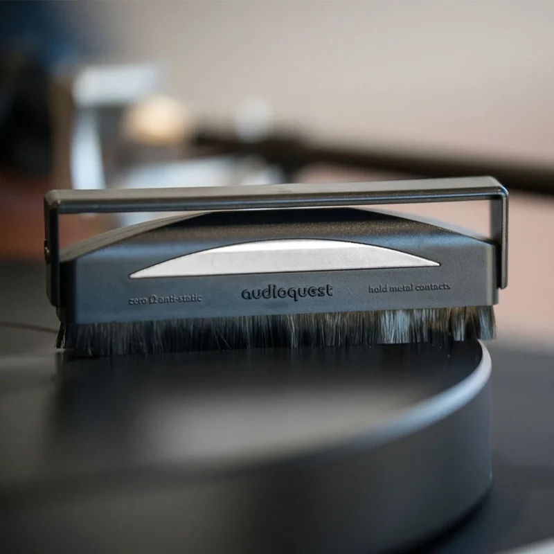 Audioquest Silver Record Brush