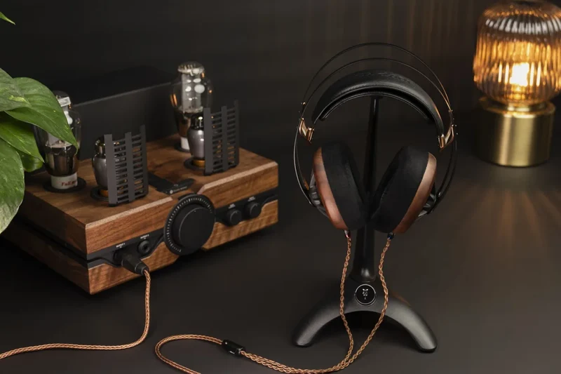 Meze Audio Manta