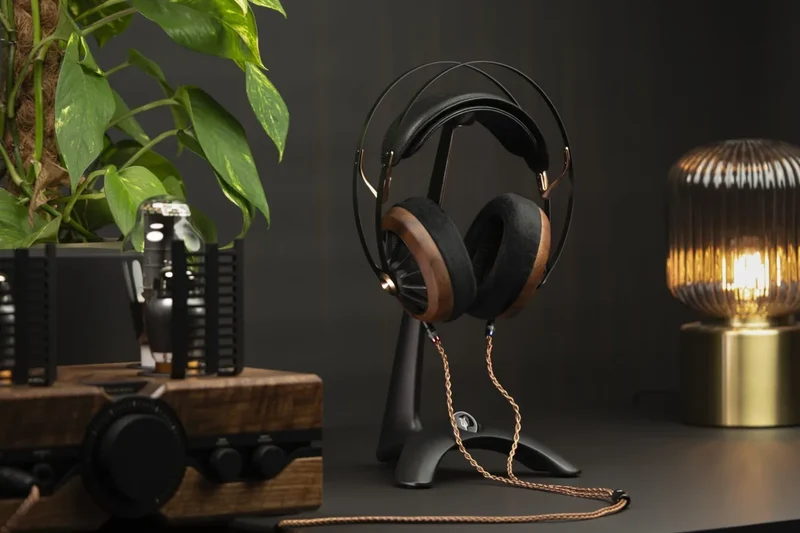 Meze Audio Manta