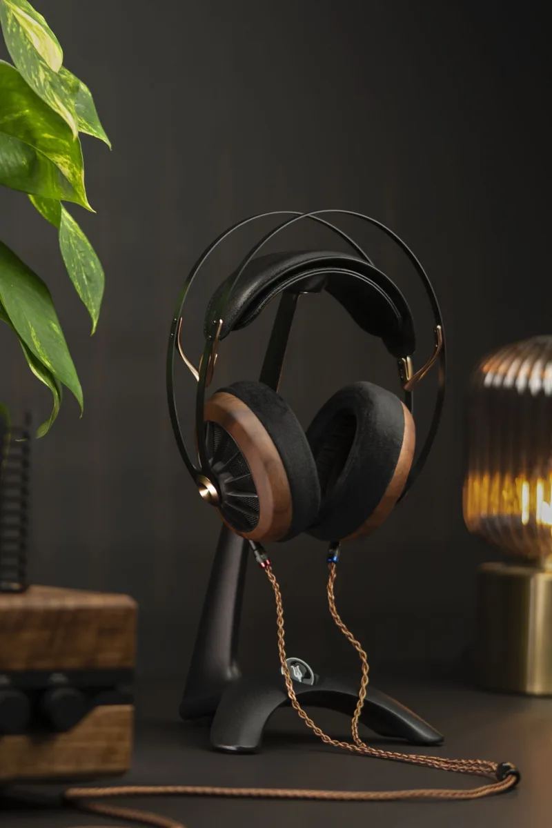 Meze Audio Manta