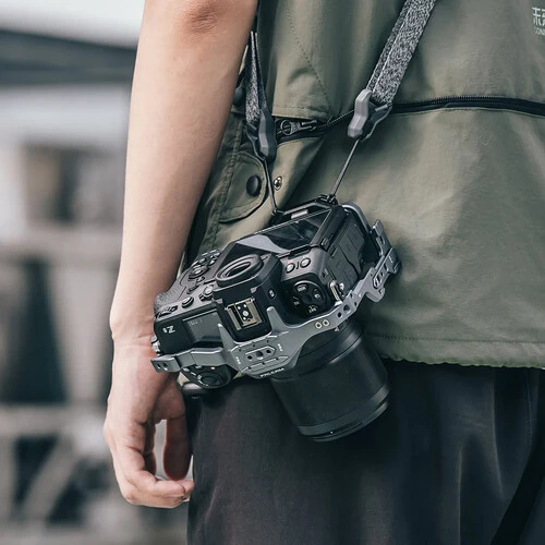 Falcam F22&F38&F50 Cage à attache rapide (POUR NIKON Z8) C00B3903