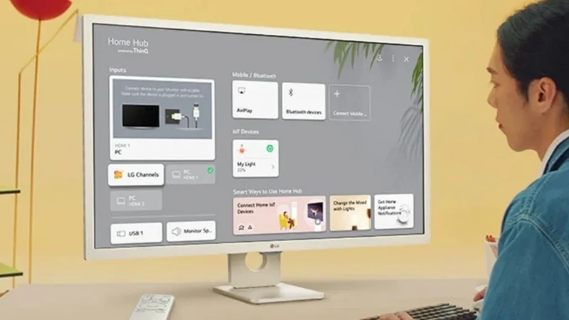 LG Electronics MyView Smart Monitor 32SR50F-W