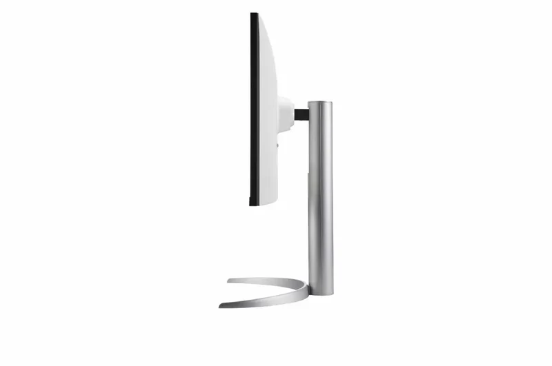 LG Electronics UltraFine 32UQ850V-W