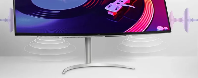 LG Electronics 49WQ95C-W