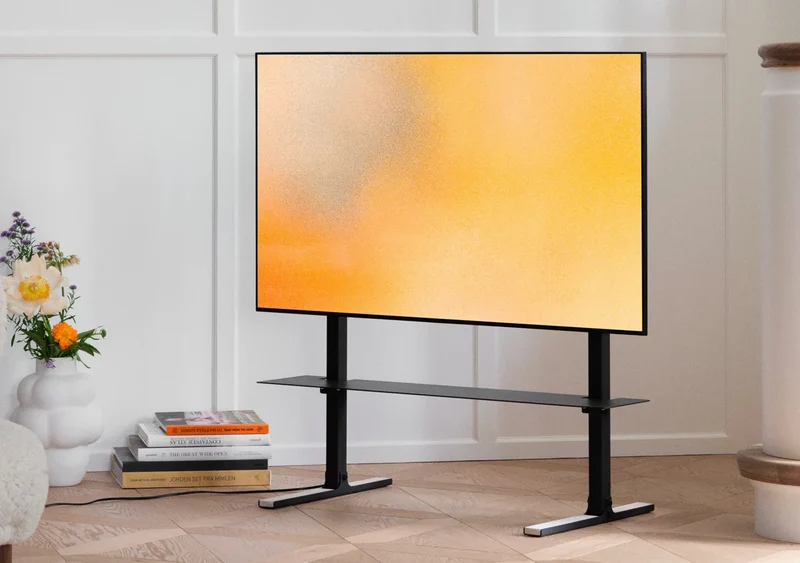 Pedestal Plate Shelf Noir