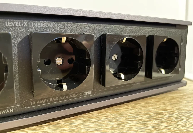 Audioquest Niagara 1200 + NRG-Y3 (2 m)