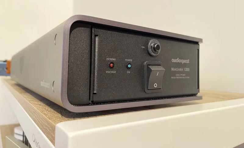 Audioquest Niagara 1200 + NRG-Y3 (2 m)