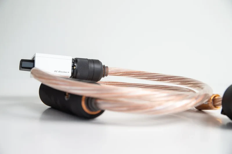 ifi Audio DC Blocker +