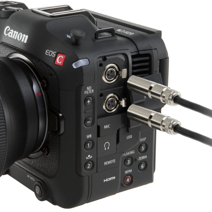 Canon EOS C70 + Adaptateur de monture EF-EOS R 0.71x + BP-A30