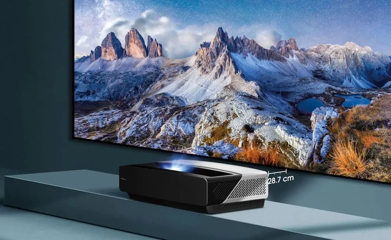 Hisense 100L5HD + Écran