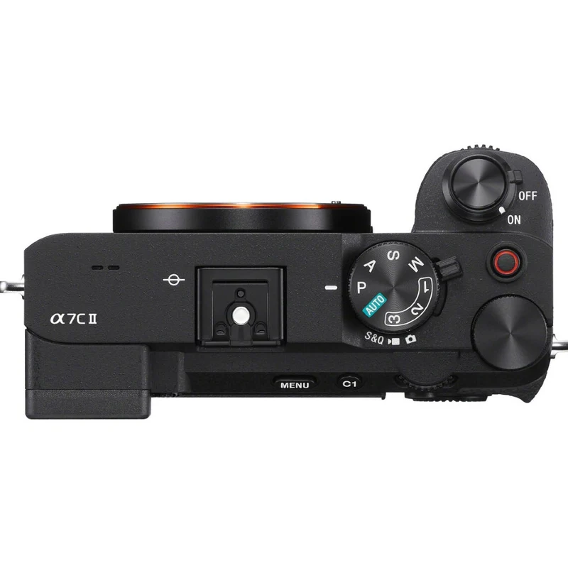 Sony A7C II noir + 20-70mm f/4.0 G