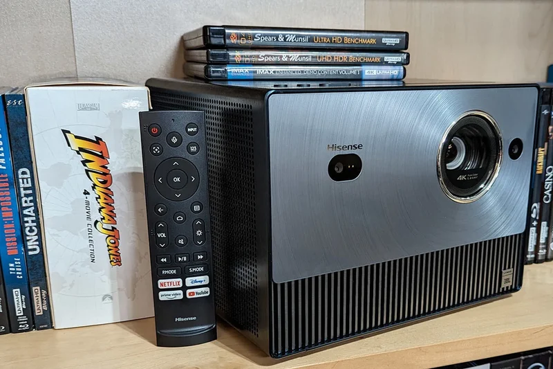 Hisense C1