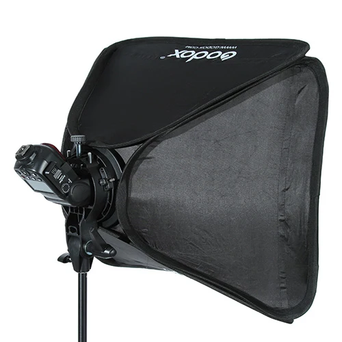 Godox S-Support Bowens + Boîte à Lumière 60x60cm + Grid