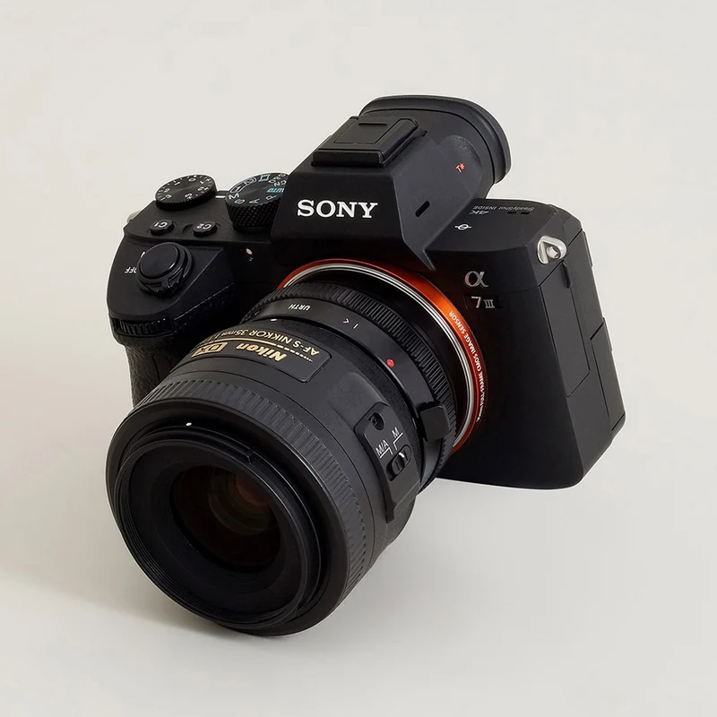 Urth Adaptateur de monture d'objectif : Compatible avec l'objectif Nikon F (type G) et le boîtier de l'appareil photo Sony E