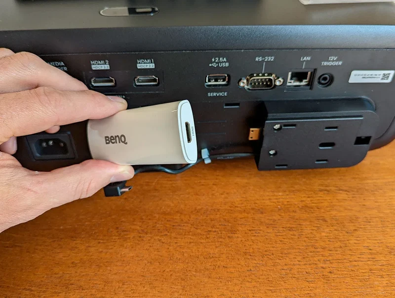 BenQ W4000i