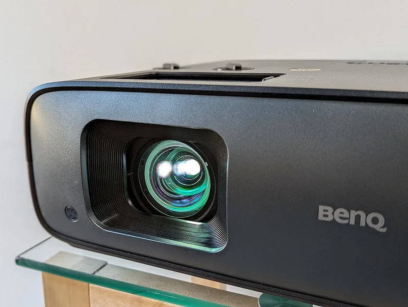 BenQ W4000i