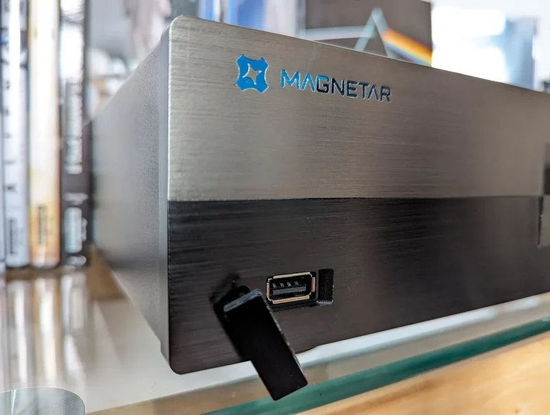 Magnetar UDP800