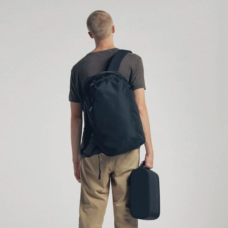 Urth Norite 24L Sac à Dos + Appareil Photo Insert (Noir)