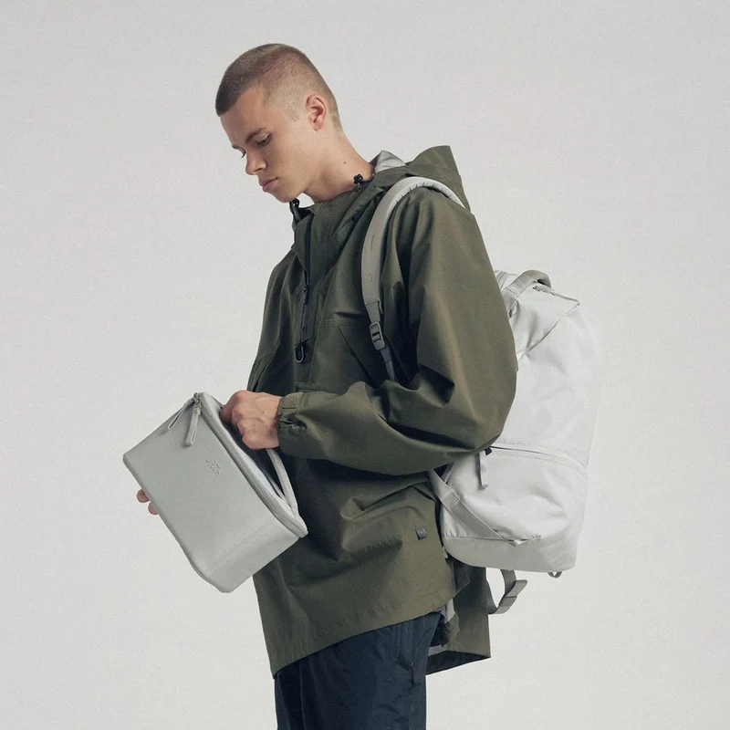 Urth Arkose 20L Sac à Dos + Appareil Photo Insert (Gris Cendré)