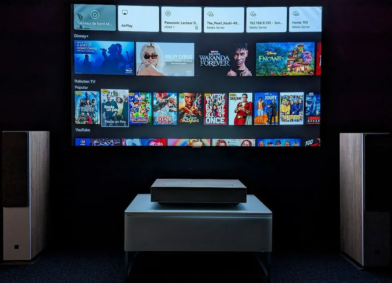LG Electronics HU915QE