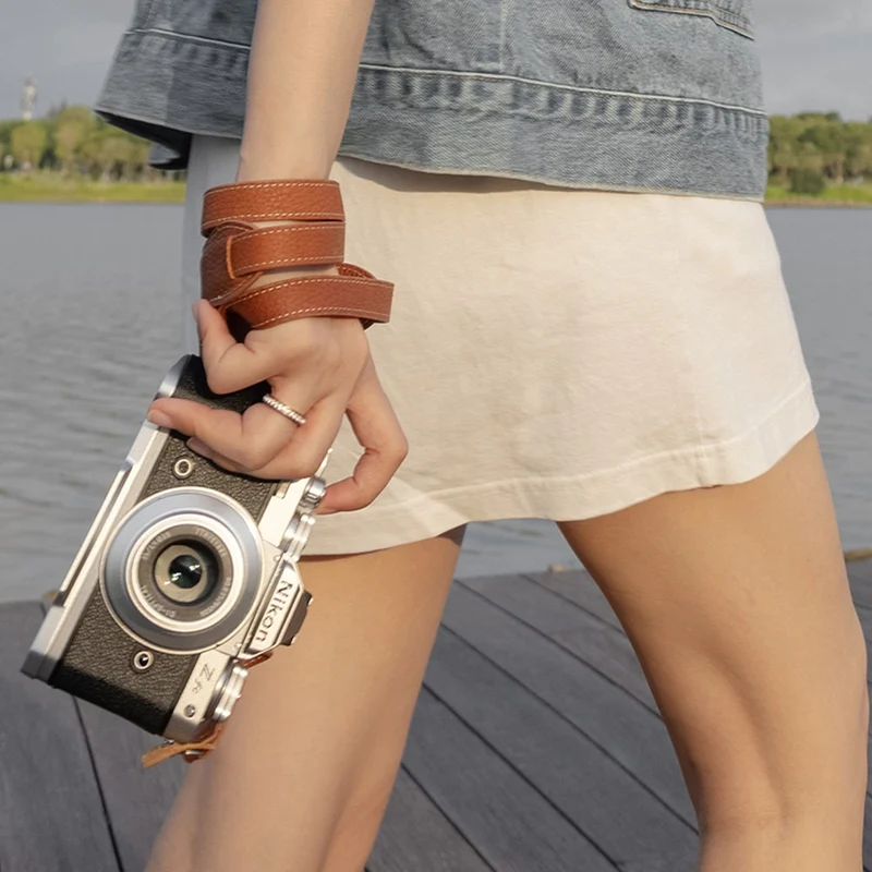 SmallRig Sangle de cou pour appareil photo en cuir 3485