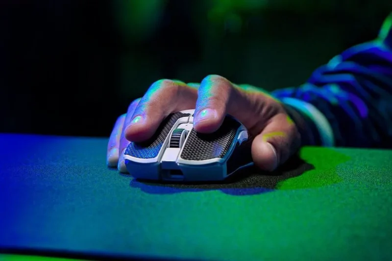 Razer Viper V2 Pro Blanc