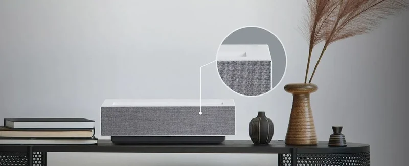 LG Electronics HU715QW