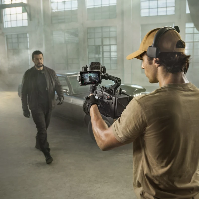 DJI Ronin 4D 4-Axis Cinema Appareil photo 6K Combo Kit