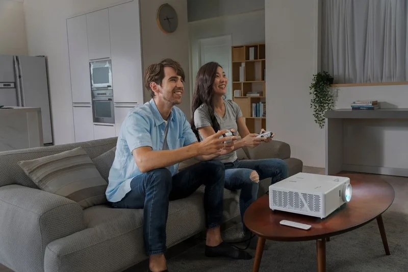 Optoma UHZ50
